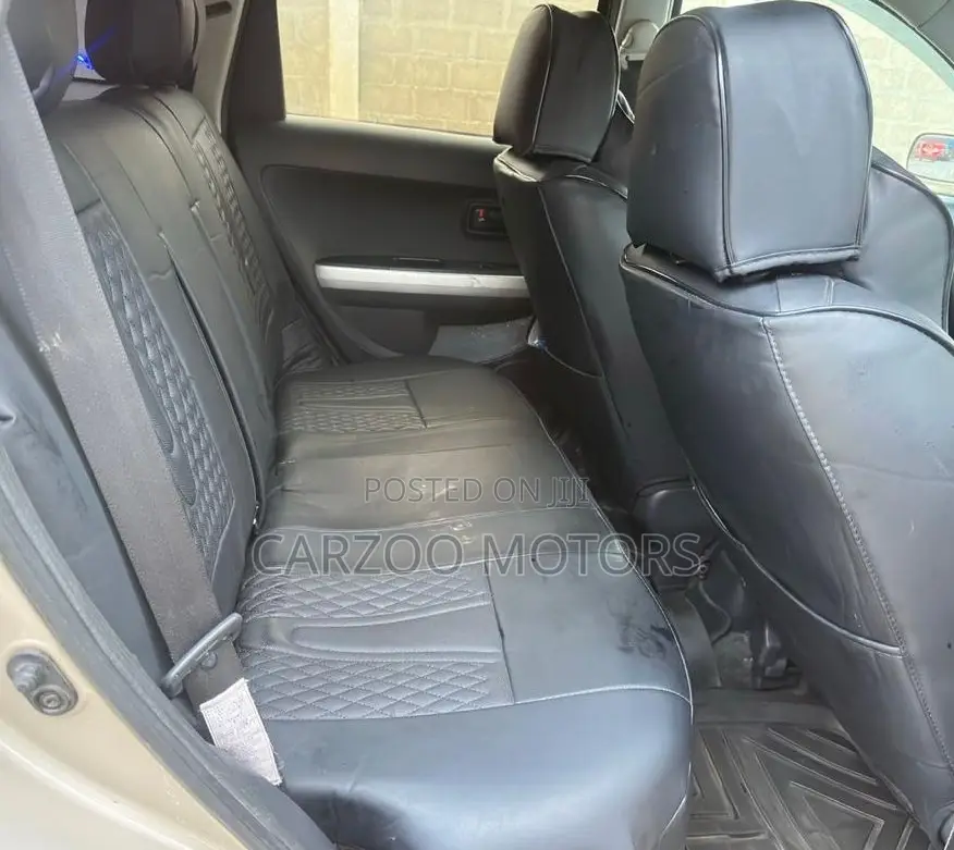 Toyota IST 2004 Beige