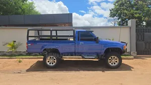 Toyota Hilux 1997 Blue