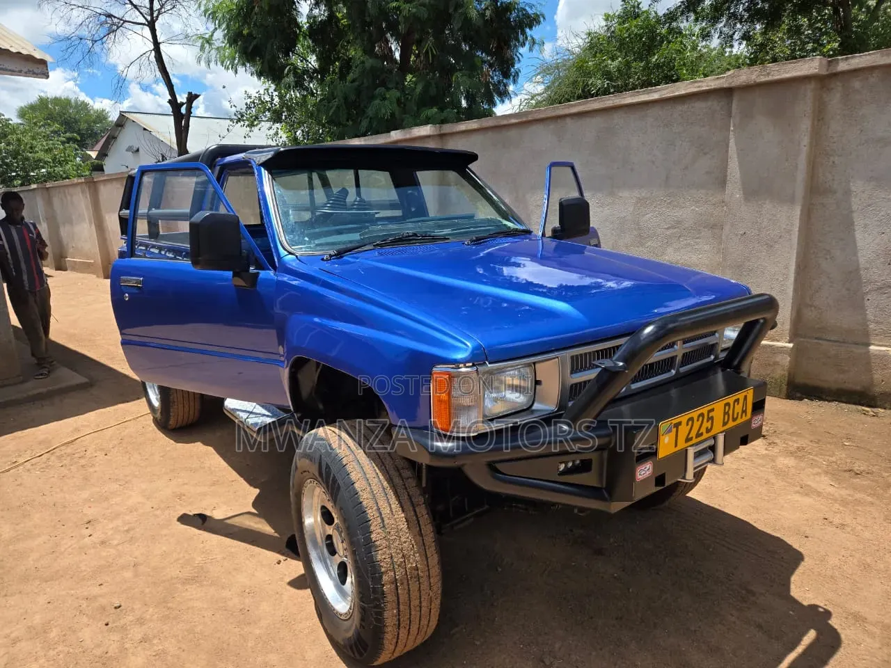 Toyota Hilux 1997 Blue