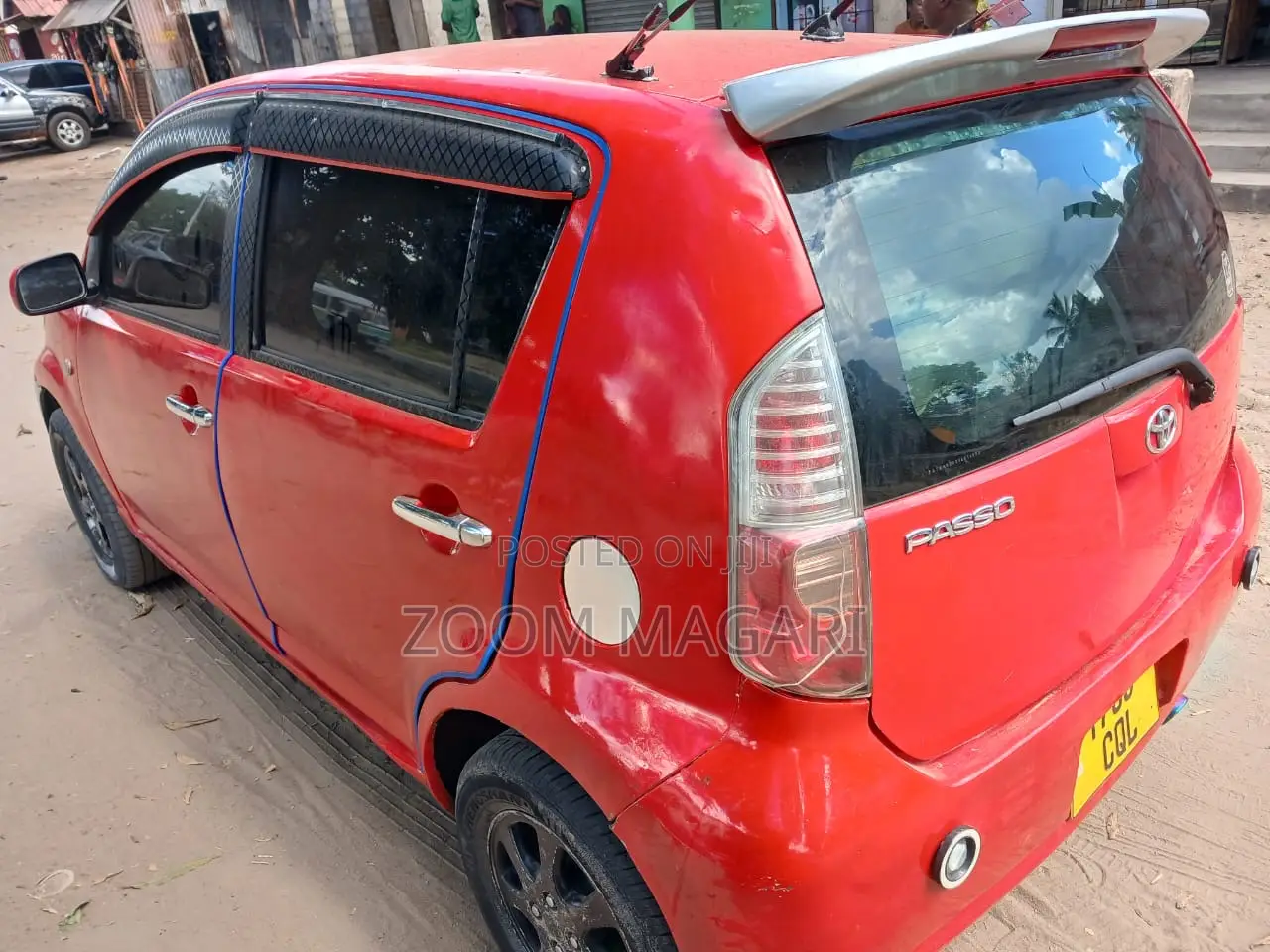 Toyota Passo 2005 Red
