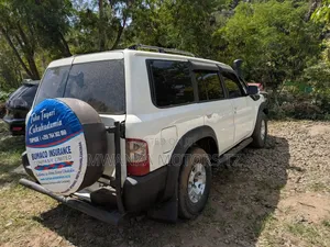 Nissan Patrol 2007 White