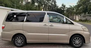Toyota Alphard 2006 Gold