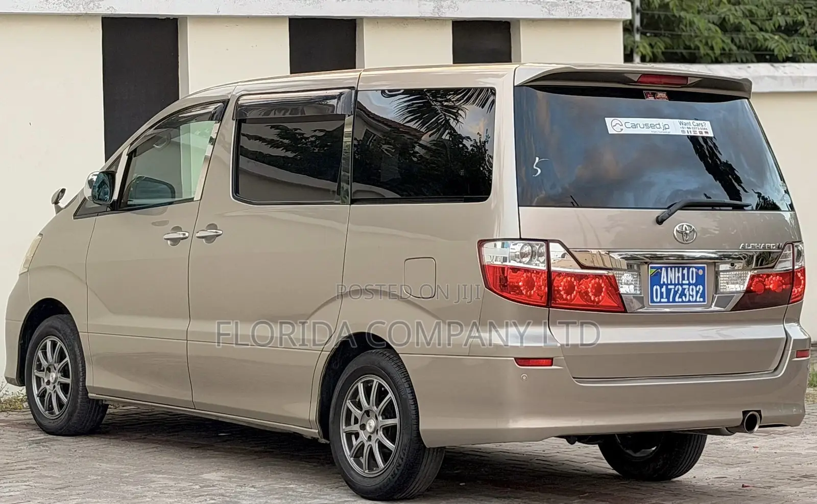 Toyota Alphard 2006 Gold