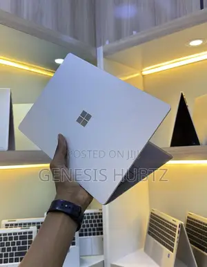 New Laptop Microsoft Surface Laptop 3 16GB Intel Core i7 SSD 512GB