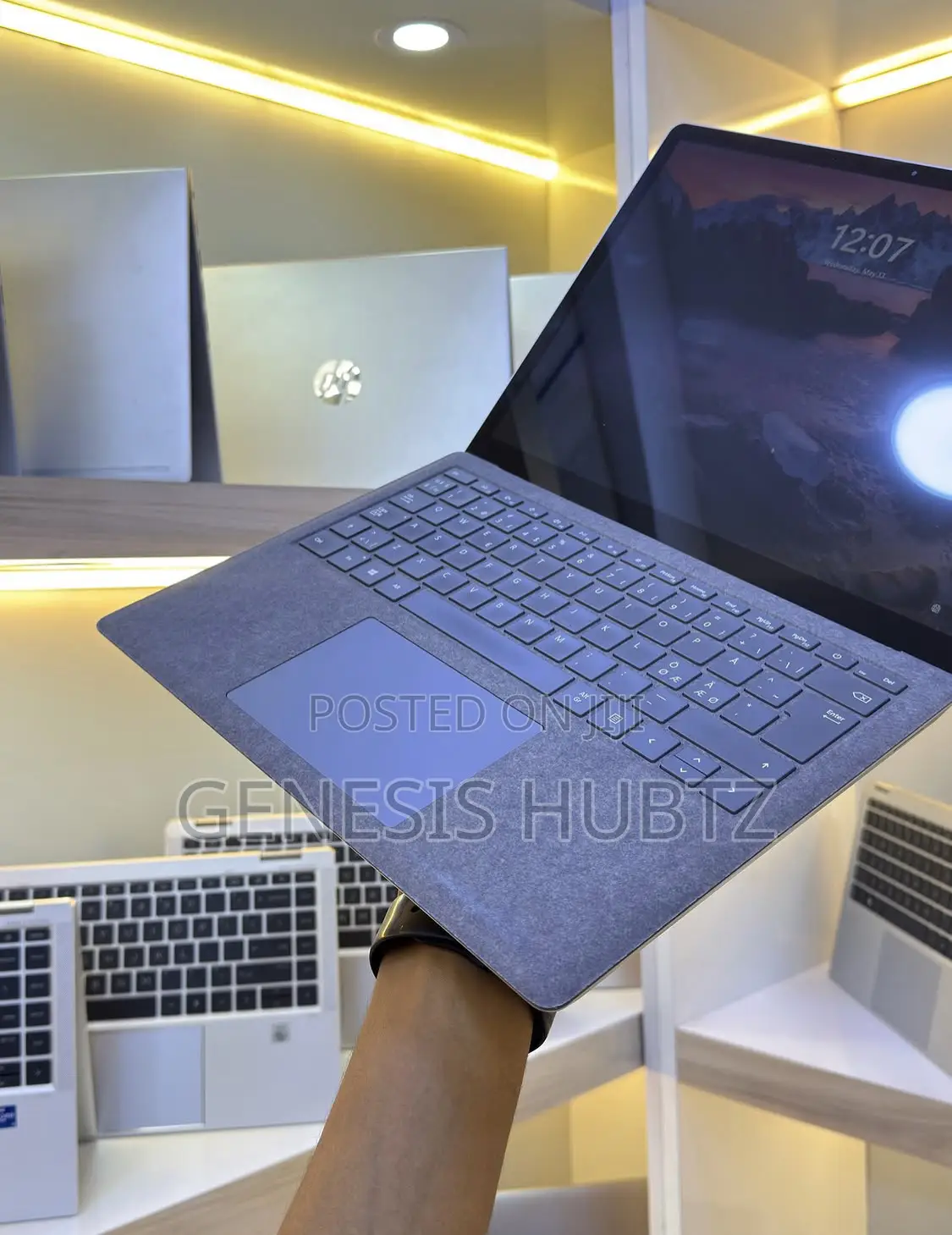 New Laptop Microsoft Surface Laptop 3 16GB Intel Core i7 SSD 512GB