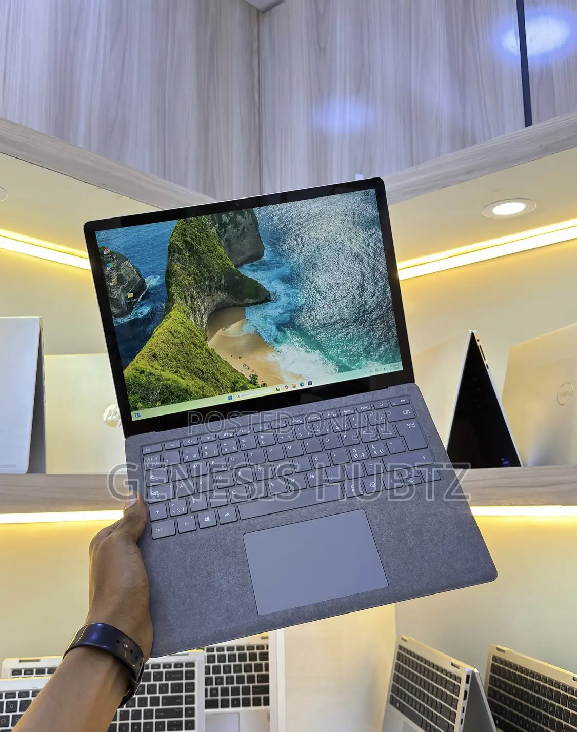 New Laptop Microsoft Surface Laptop 3 16GB Intel Core i7 SSD 512GB