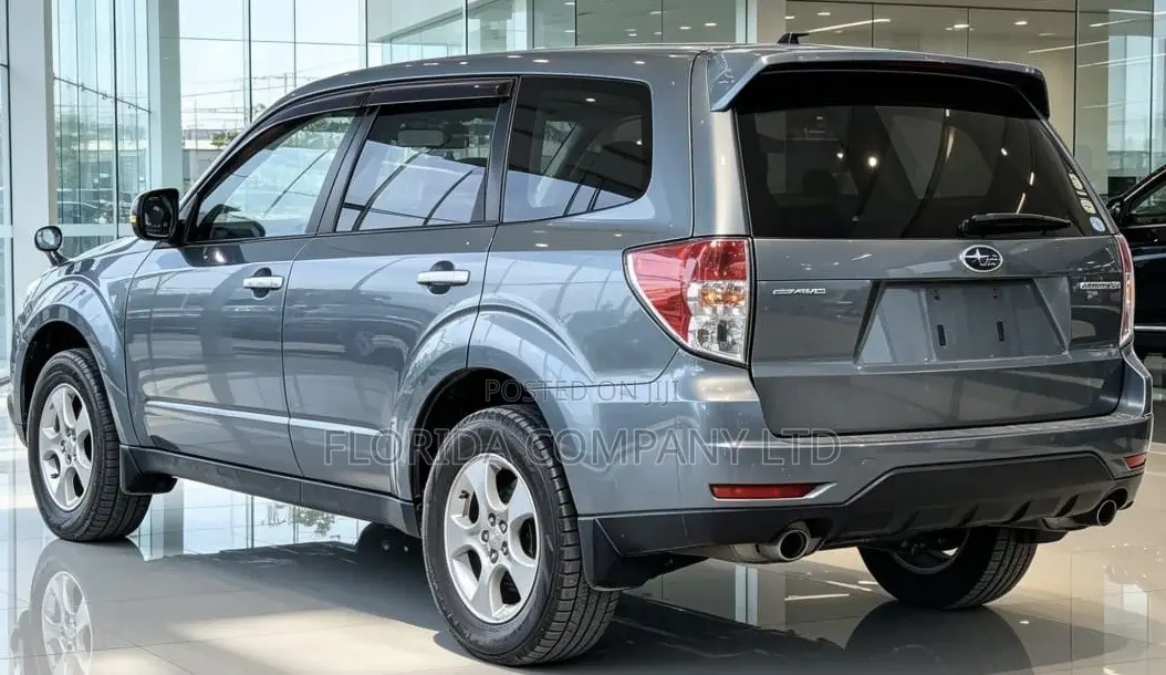 Subaru Forester 2011 Gray