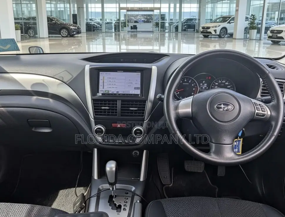 Subaru Forester 2011 Gray