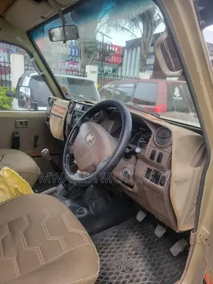 Toyota Land Cruiser 2014 Beige