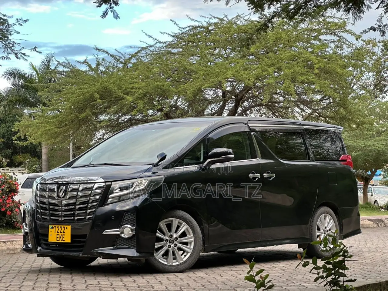 Toyota Alphard 2016 Black
