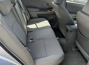 Toyota Premio 2009 Silver