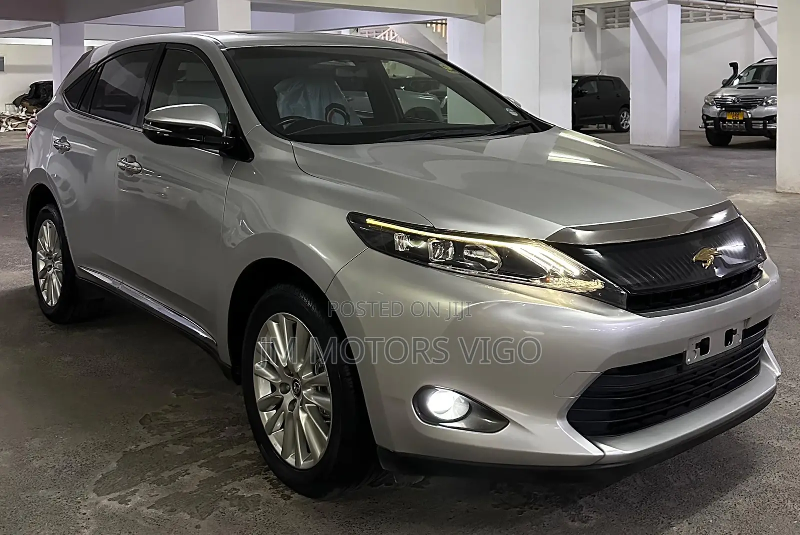 Toyota Harrier 2015 Silver