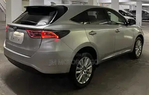 Toyota Harrier 2015 Silver