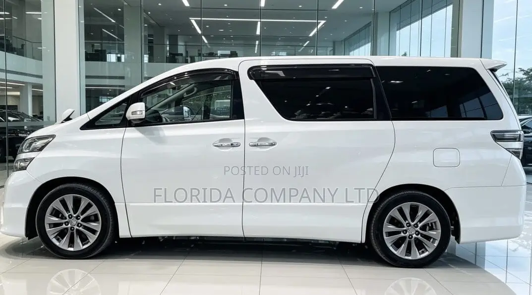 Toyota Alphard 2009 White