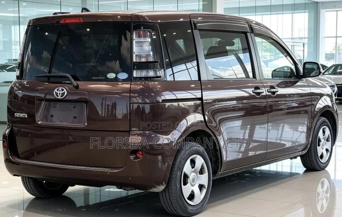 Toyota Sienta 2011 Brown