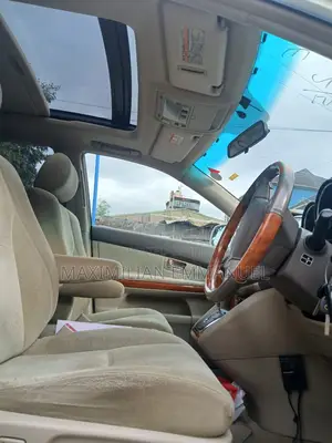 Toyota Harrier 2005 White