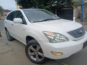 Toyota Harrier 2005 White
