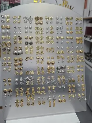 Earing for Womens