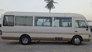Toyota Coaster 1998 White