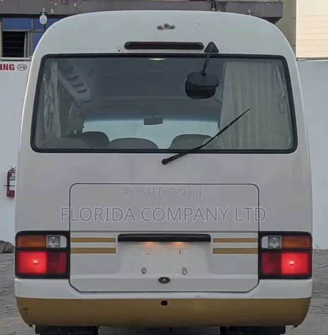 Toyota Coaster 1998 White