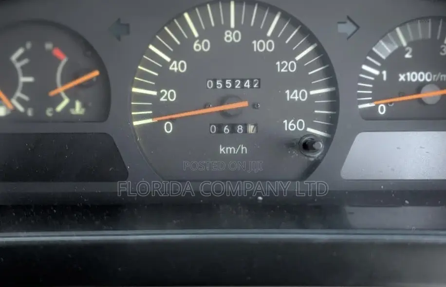 Toyota Coaster 1998 White