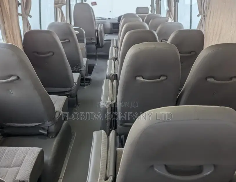 Toyota Coaster 1998 White