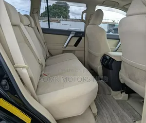 Toyota Land Cruiser Prado 2017 Black