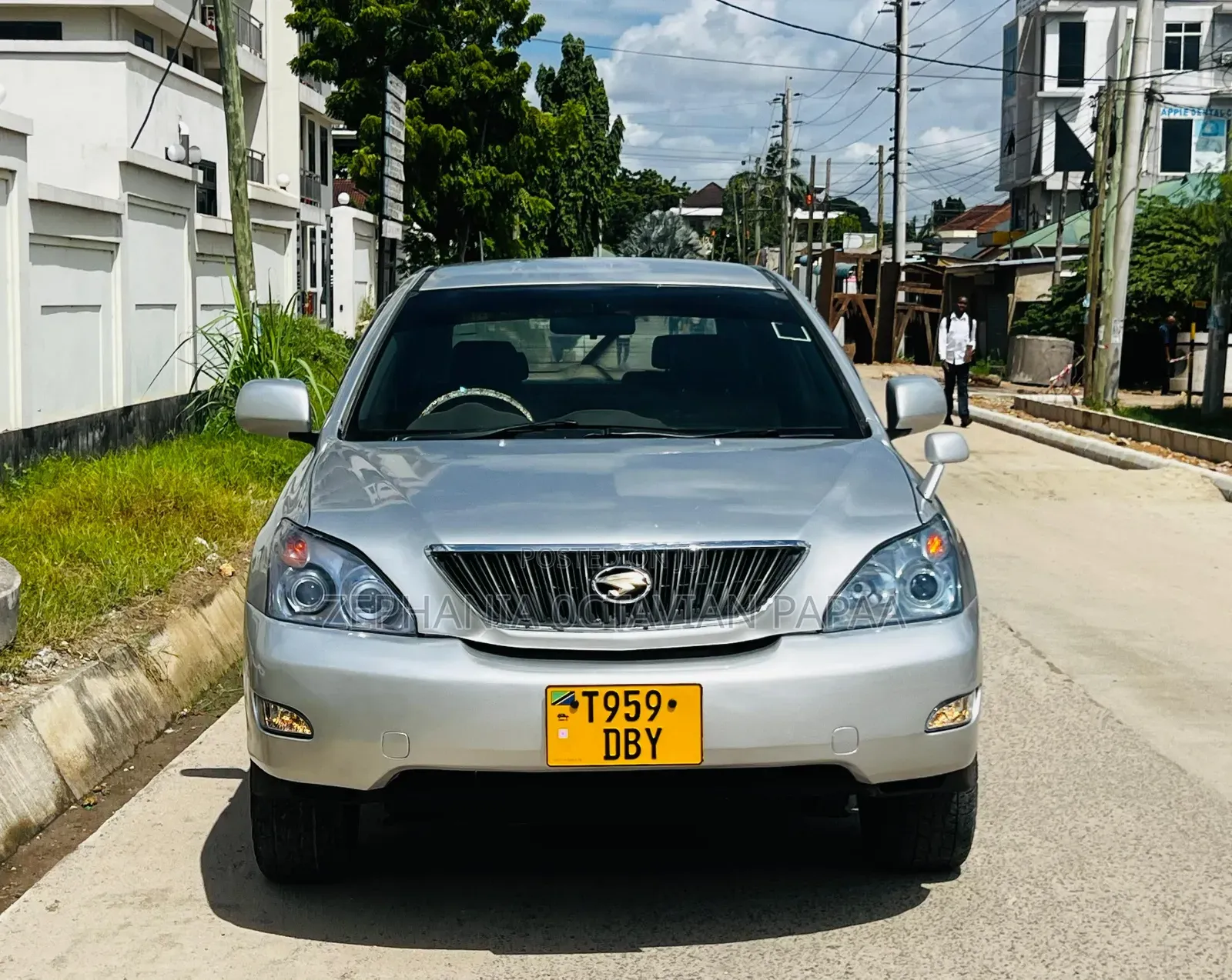 Toyota Harrier 2005 Silver