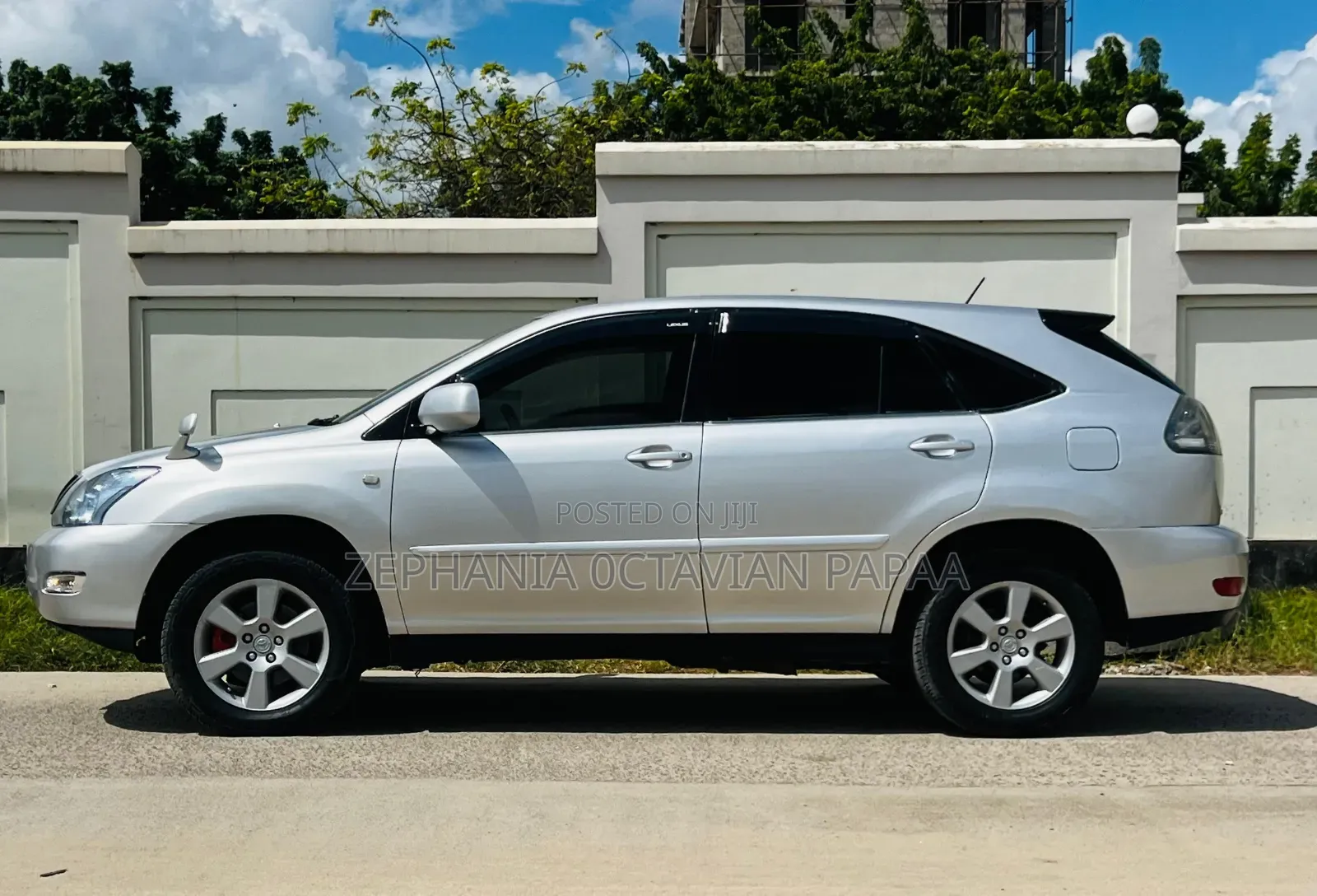Toyota Harrier 2005 Silver