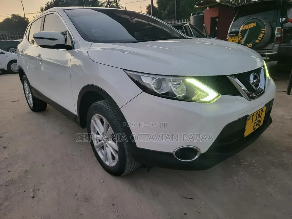 Nissan X-Trail 2015 White