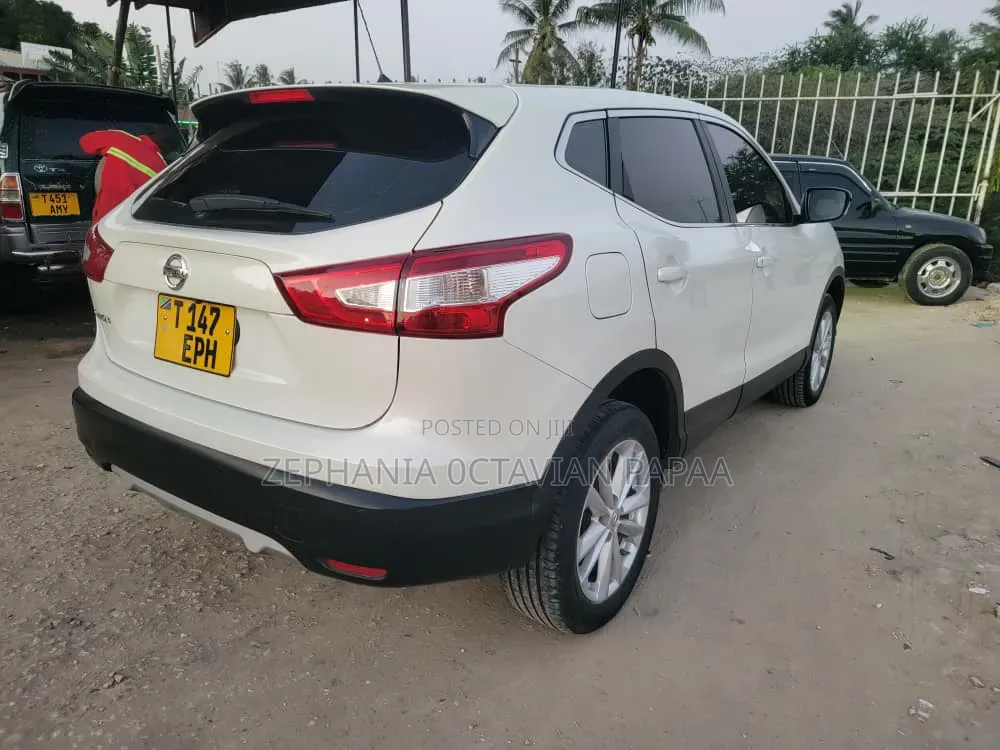 Nissan X-Trail 2015 White