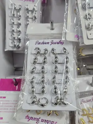 Earings and Chain