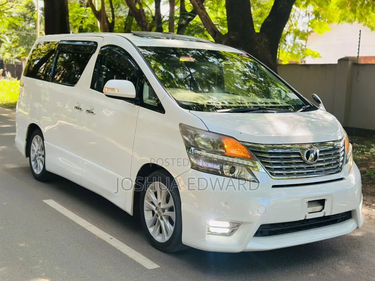 Toyota Alphard 2008 White