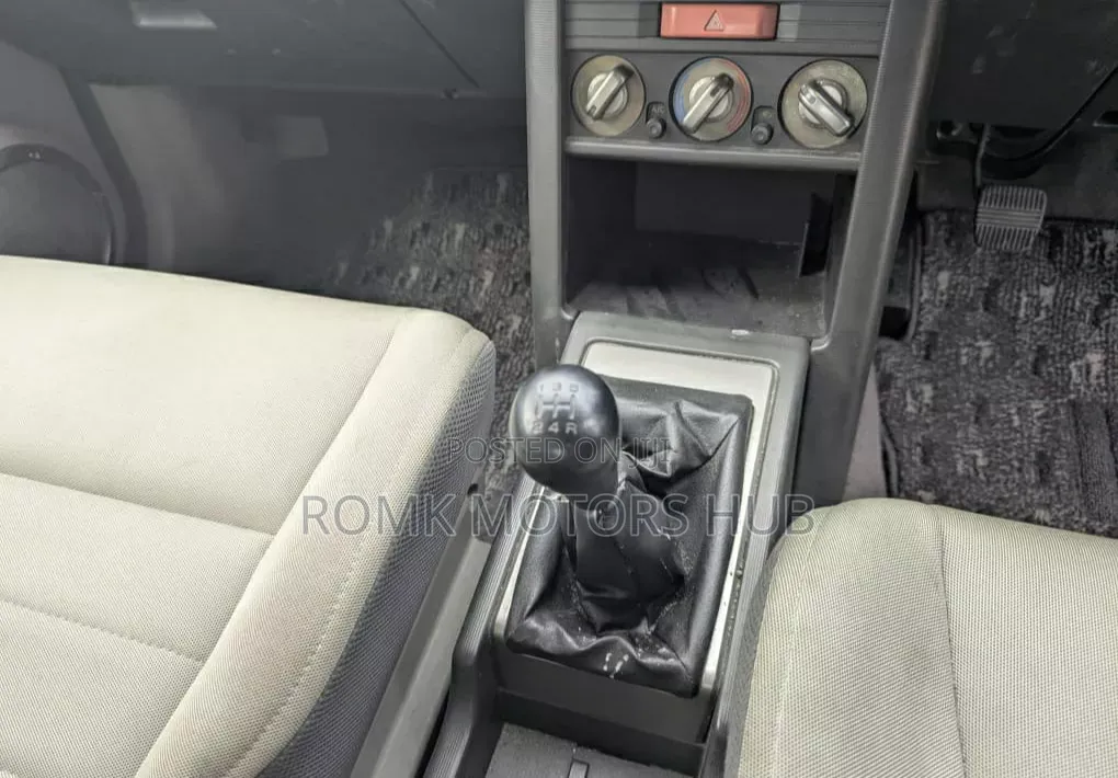 Toyota Land Cruiser Prado 2019 White