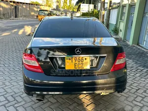 Mercedes-Benz C-Class 2008 Black