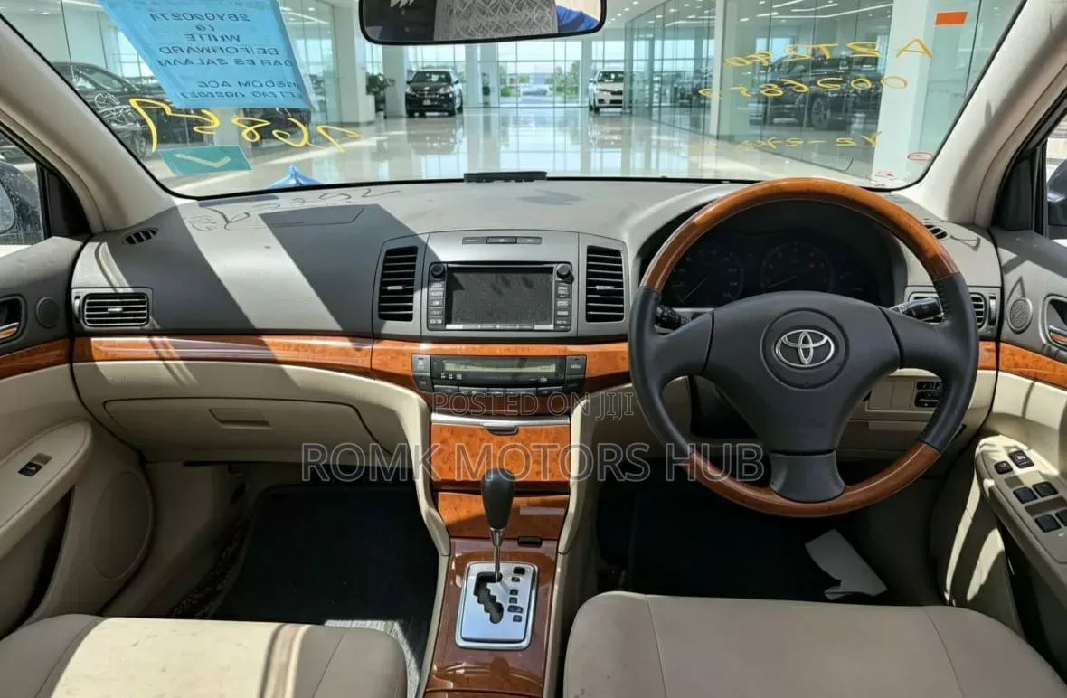 Toyota Premio 2006 White