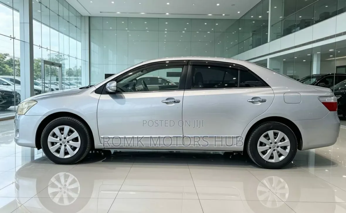 Toyota Premio 2009 Silver