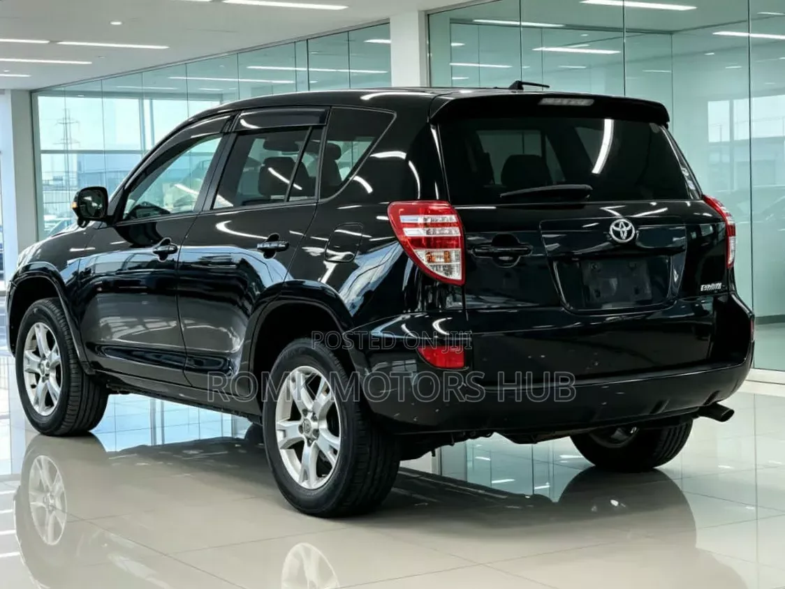 Toyota RAV4 2011 Black