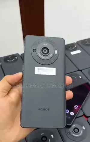 Sharp Aquos R8s pro 256 GB Black