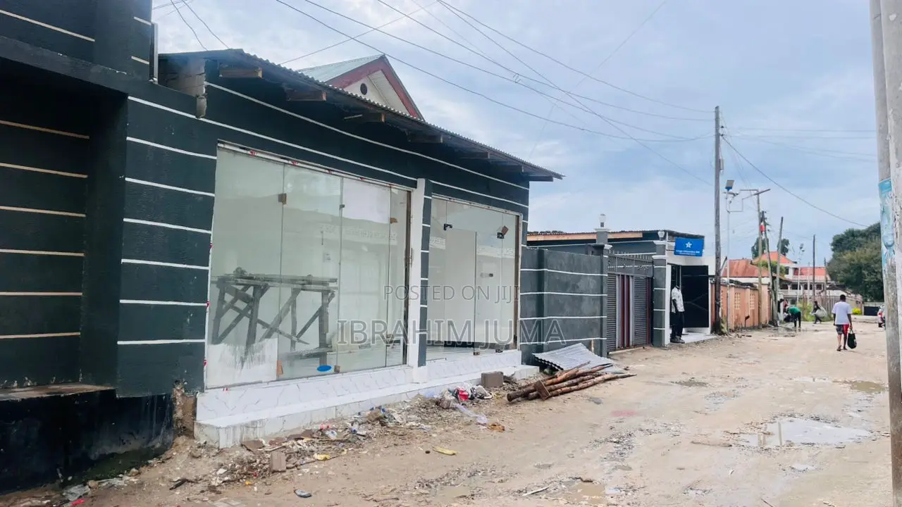 Frem Inapangishwa 800,000