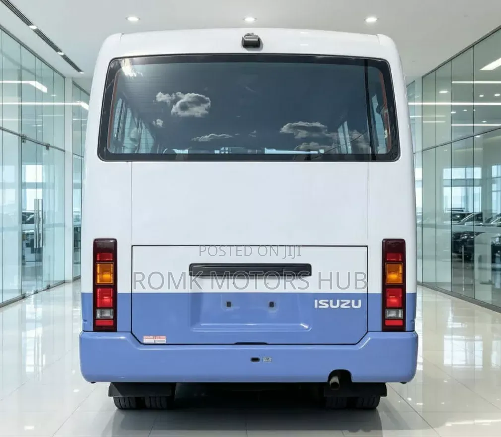Nissan Civilian 2002