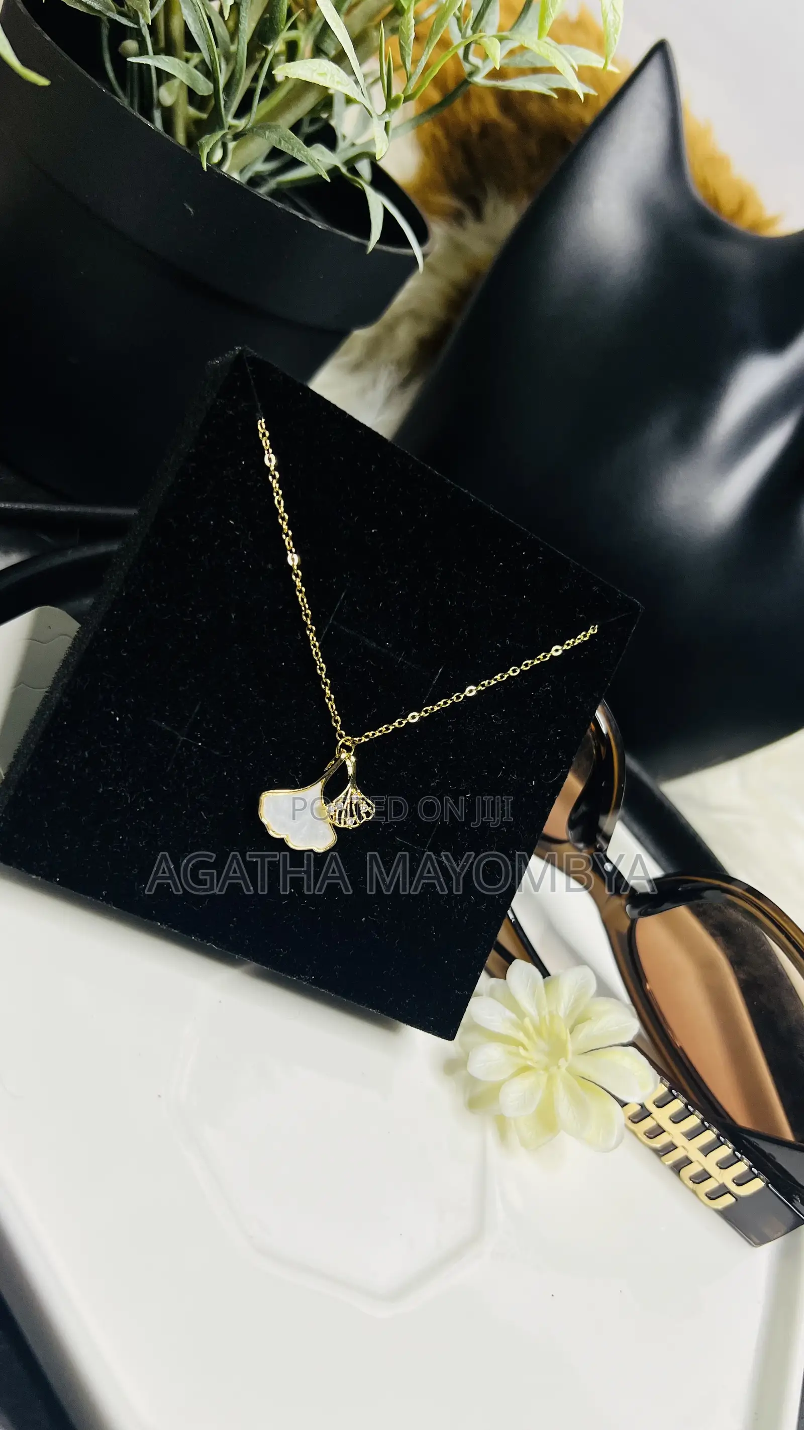 Necklacess