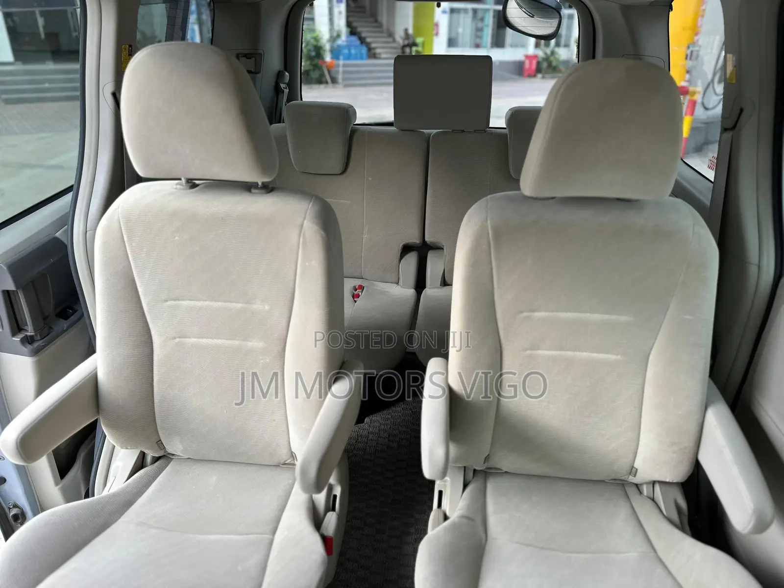Toyota Noah 2011 Blue