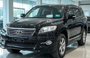 Toyota Vanguard 2013 Black