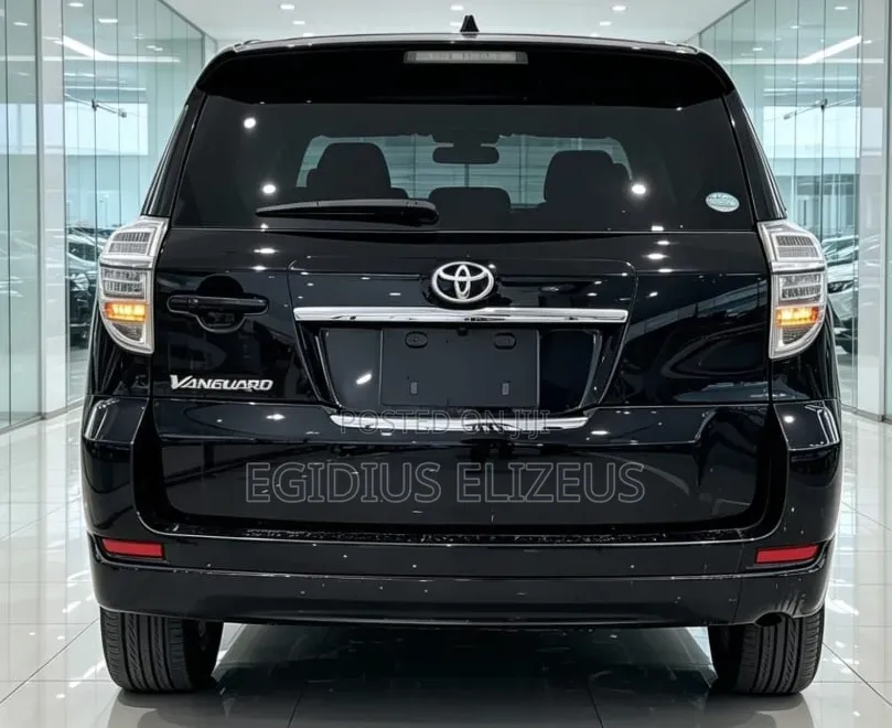 Toyota Vanguard 2013 Black