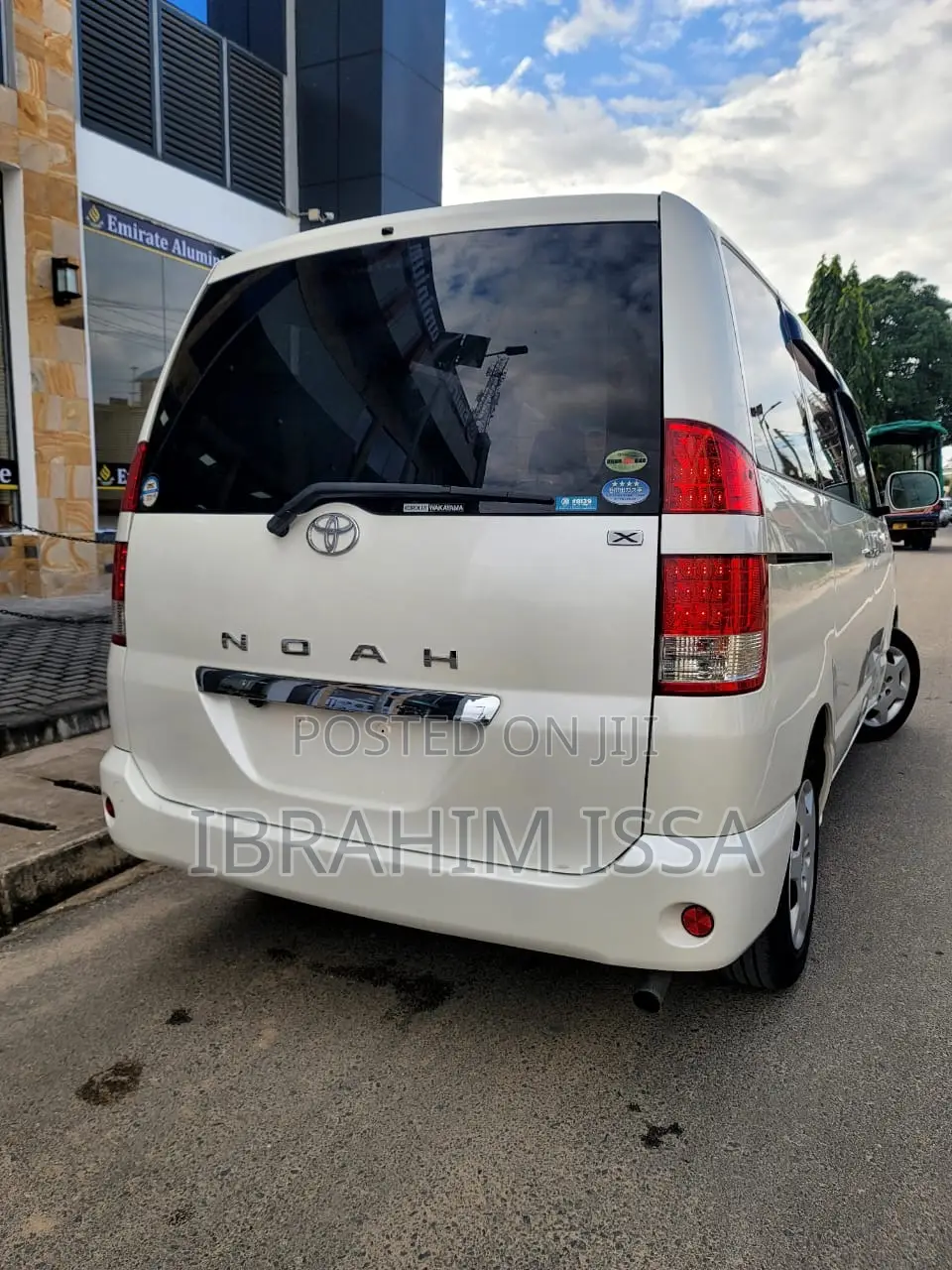 Toyota Noah 2008 Pearl