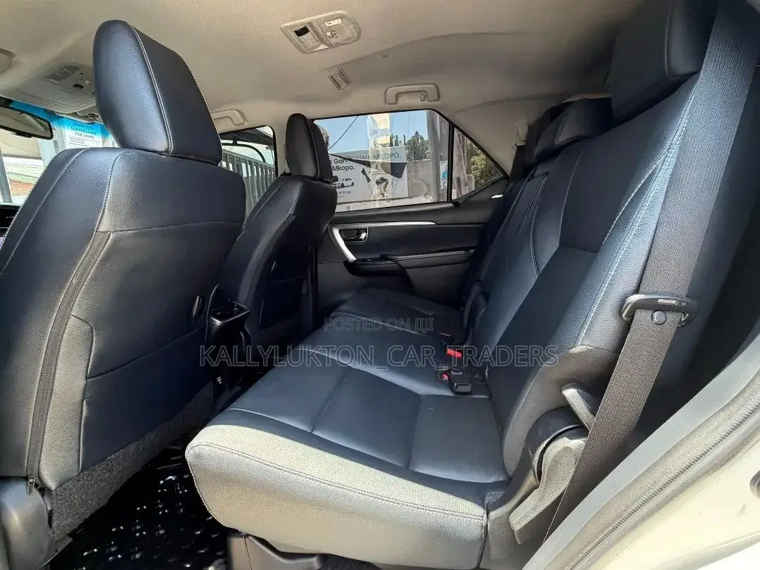 Toyota Fortuner 2017 White