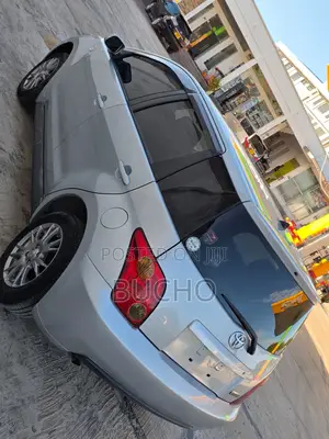 Toyota IST 2003 Silver
