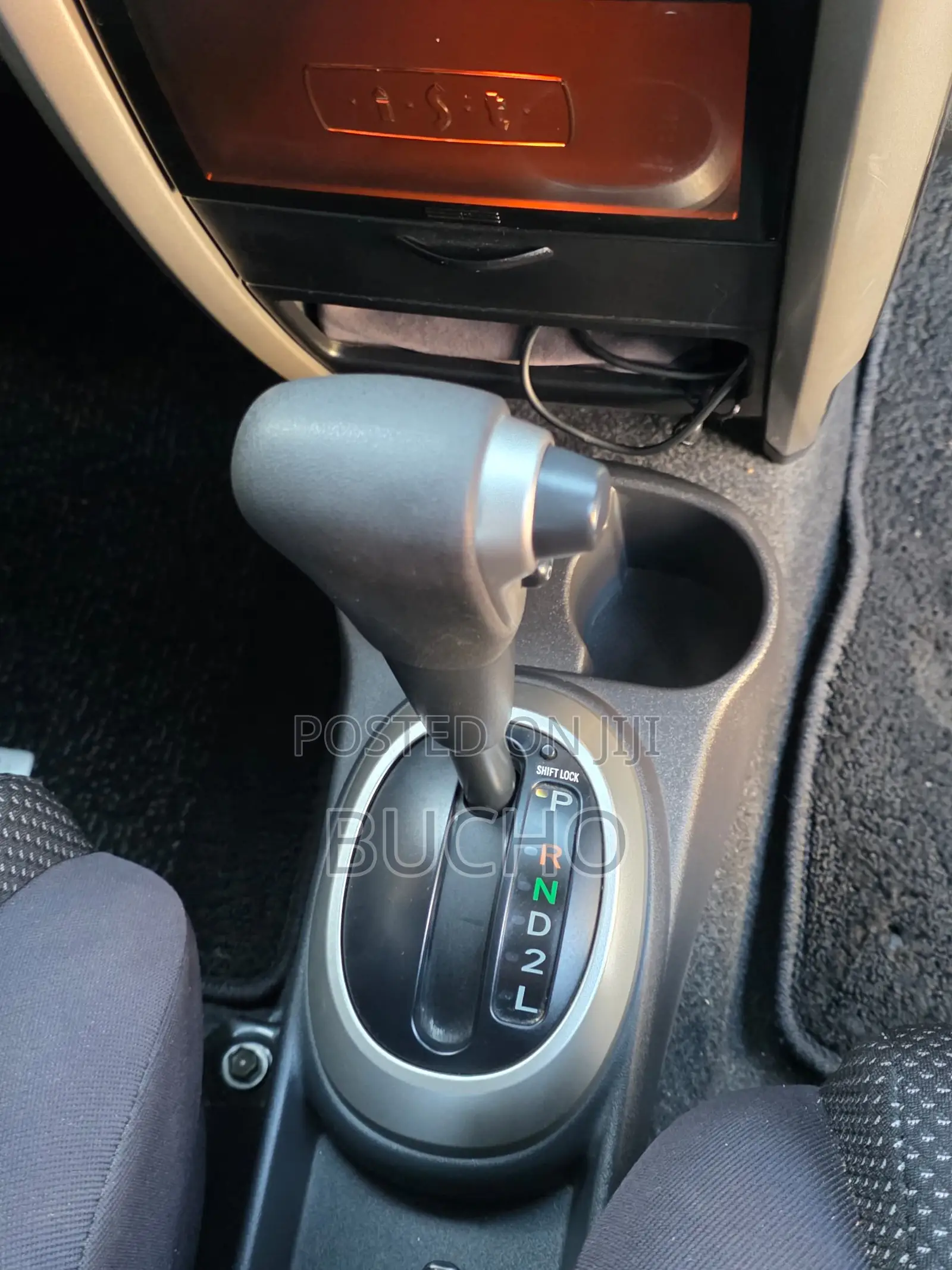 Toyota IST 2003 Silver