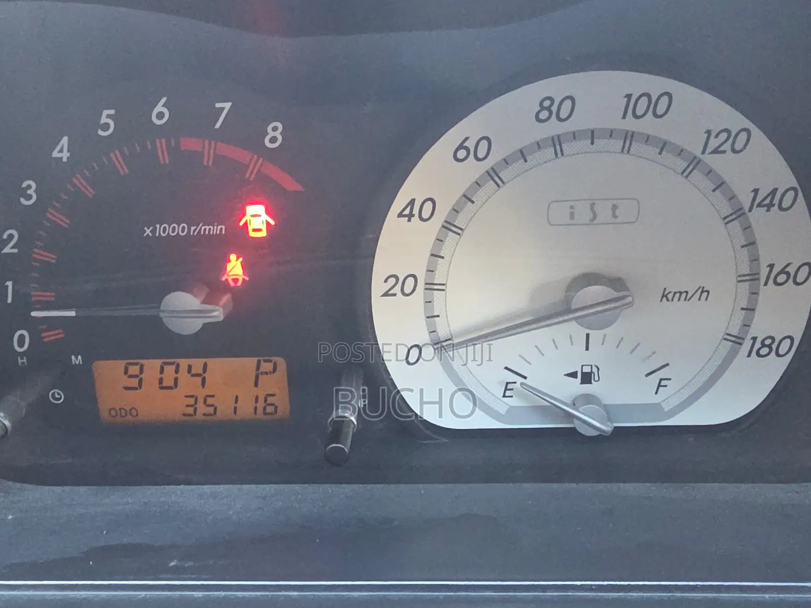 Toyota IST 2003 Silver